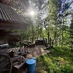 Hotel Unique By The Lahti