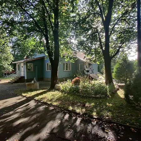 Unique By The Hotelli